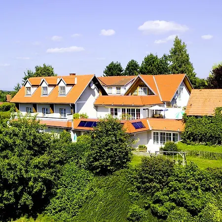 Am Lautenberg Bad Loipersdorf 招待所