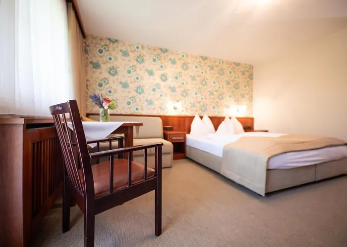 Am Lautenberg Bad Loipersdorf Guest house