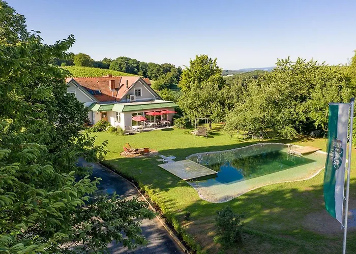 Am Lautenberg Bad Loipersdorf Guest house